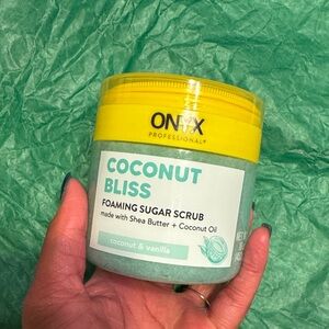 Onyx Coconut Bliss Foaming Sugar Scrub